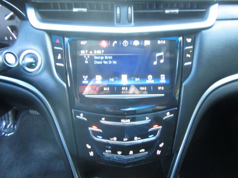 Cadillac XTS 4dr Sdn FWD 2017