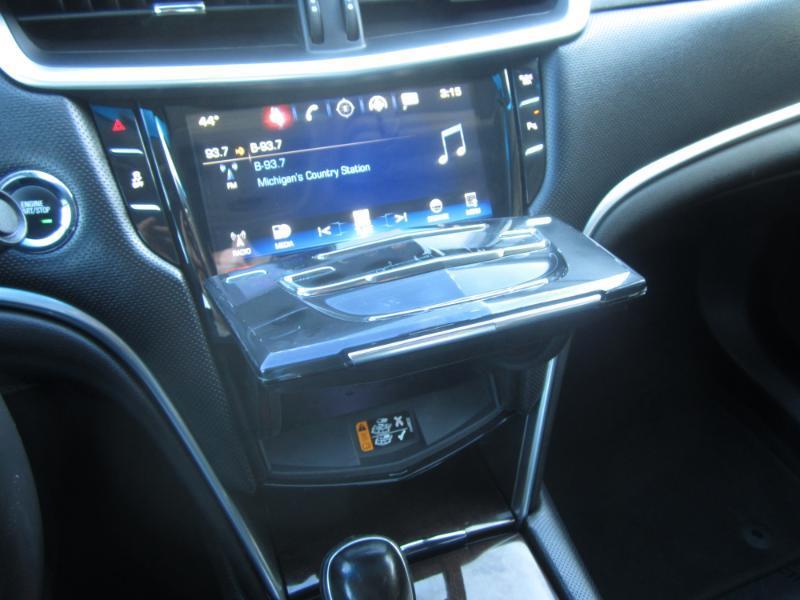 Cadillac XTS 4dr Sdn FWD 2017