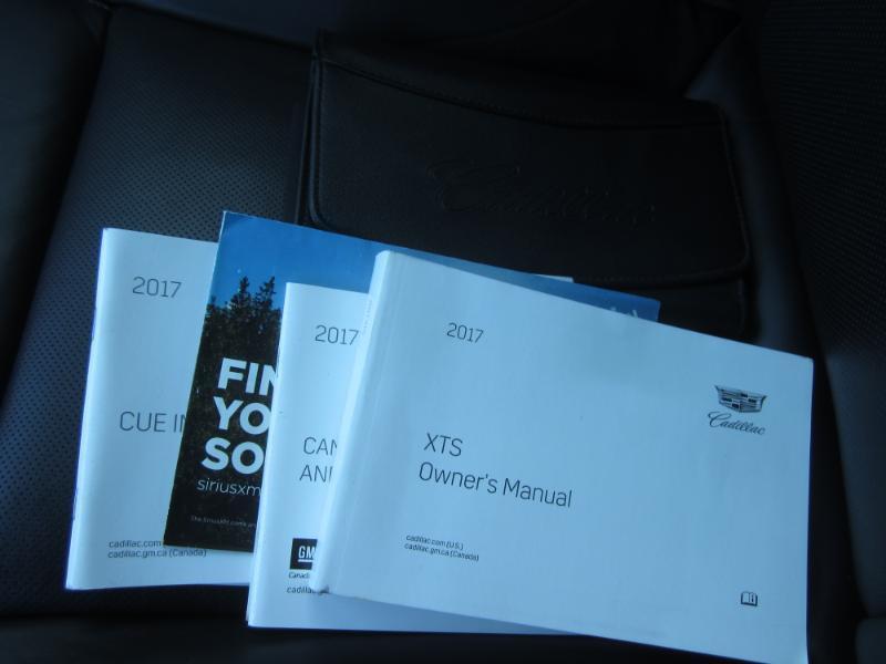Cadillac XTS 4dr Sdn FWD 2017