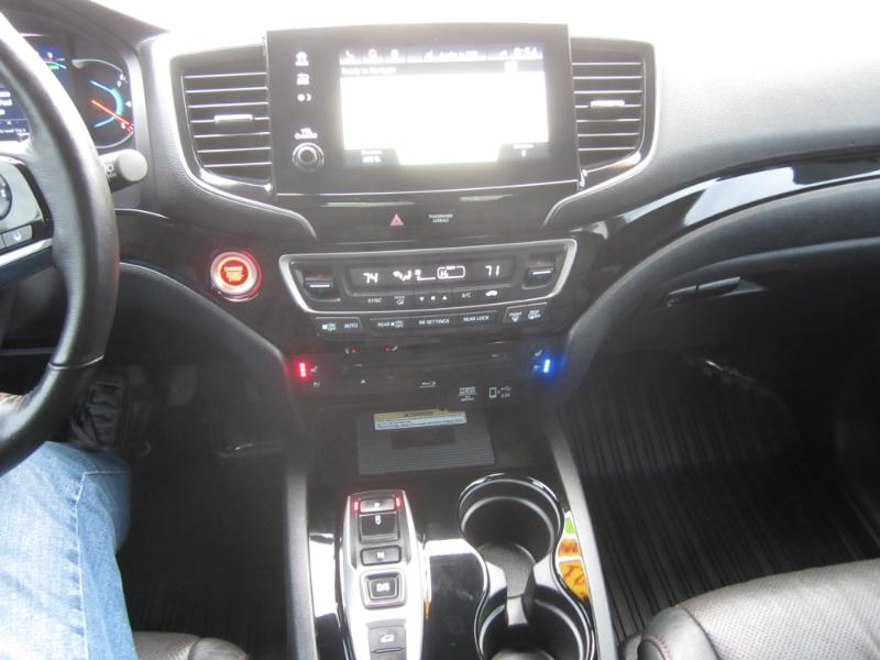 Honda Pilot Black Edition AWD 2021