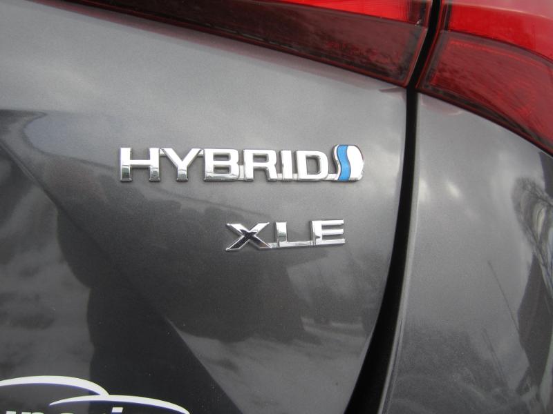 Toyota Prius XLE 2020