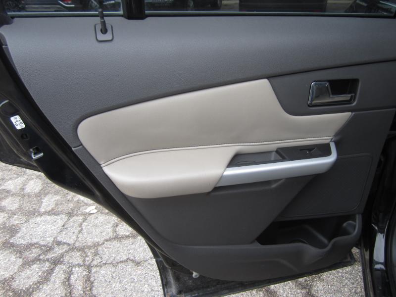 Ford Edge 4dr Limited FWD 2013