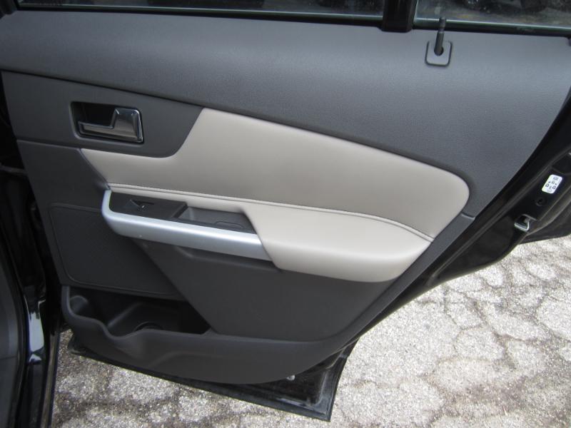 Ford Edge 4dr Limited FWD 2013