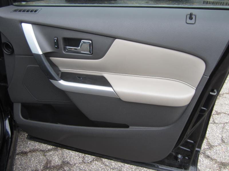 Ford Edge 4dr Limited FWD 2013