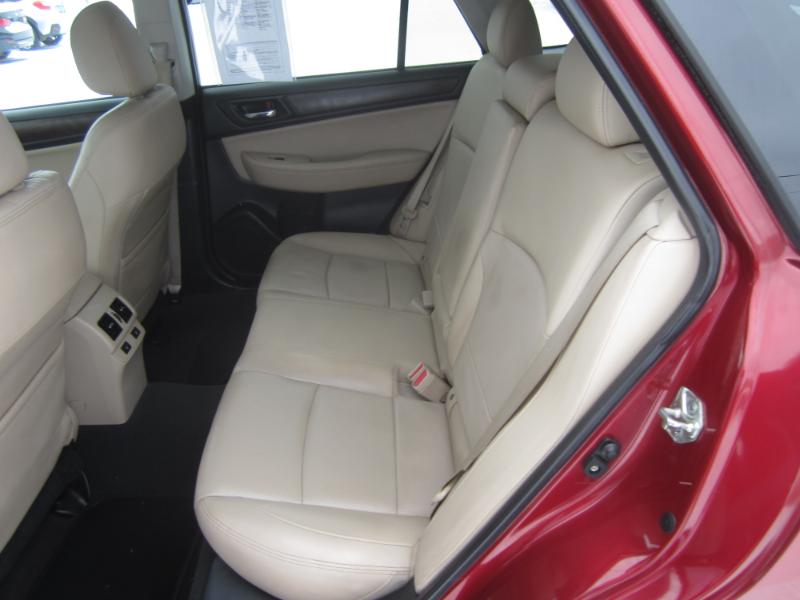 Subaru Outback 3.6R Limited 2015