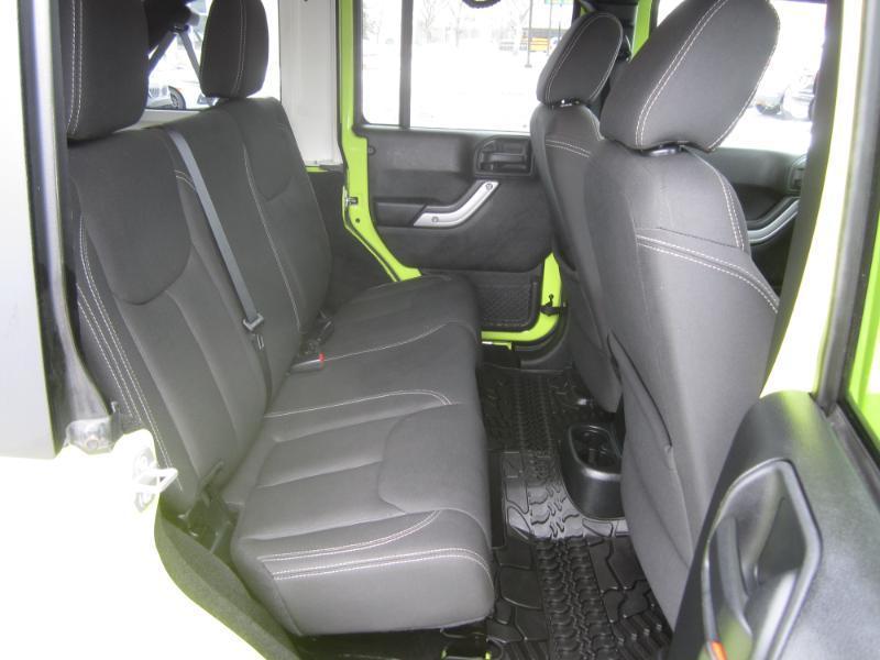 Jeep Wrangler 4WD 4dr Unlimited Sahara 2016