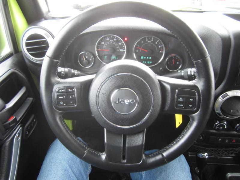 Jeep Wrangler 4WD 4dr Unlimited Sahara 2016