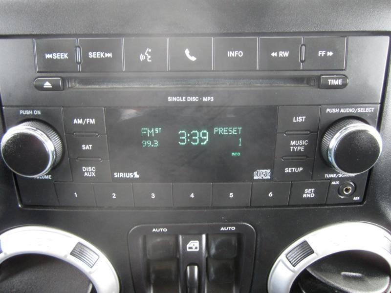 Jeep Wrangler 4WD 4dr Unlimited Sahara 2016