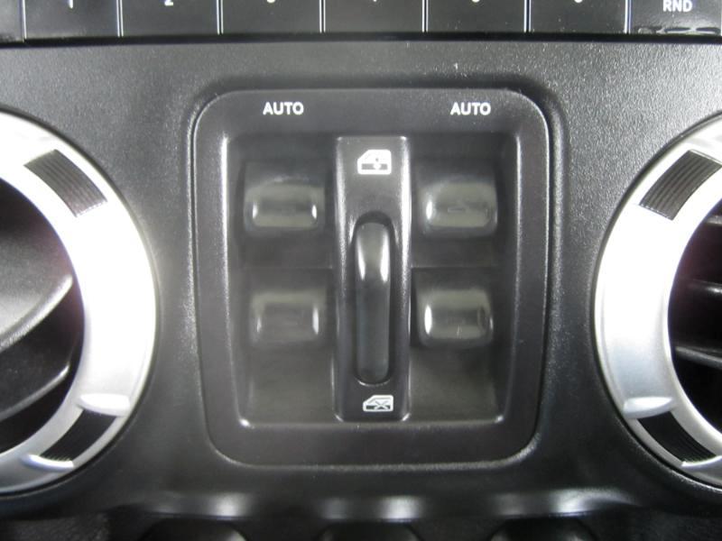 Jeep Wrangler 4WD 4dr Unlimited Sahara 2016