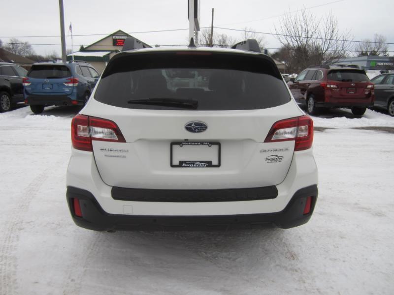 Subaru Outback 2.5i Limited 2019