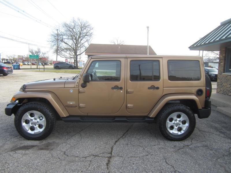 Jeep Wrangler 4WD 4dr Unlimited Sahara 2015
