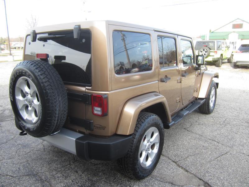 Jeep Wrangler 4WD 4dr Unlimited Sahara 2015