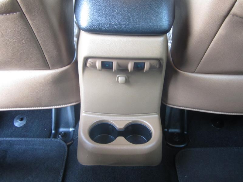 Jeep Wrangler 4WD 4dr Unlimited Sahara 2015