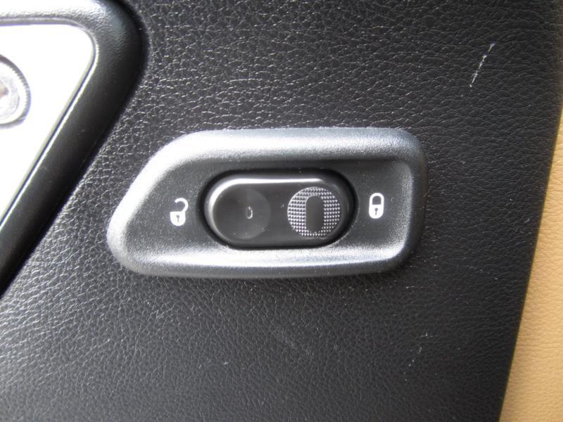 Jeep Wrangler 4WD 4dr Unlimited Sahara 2015