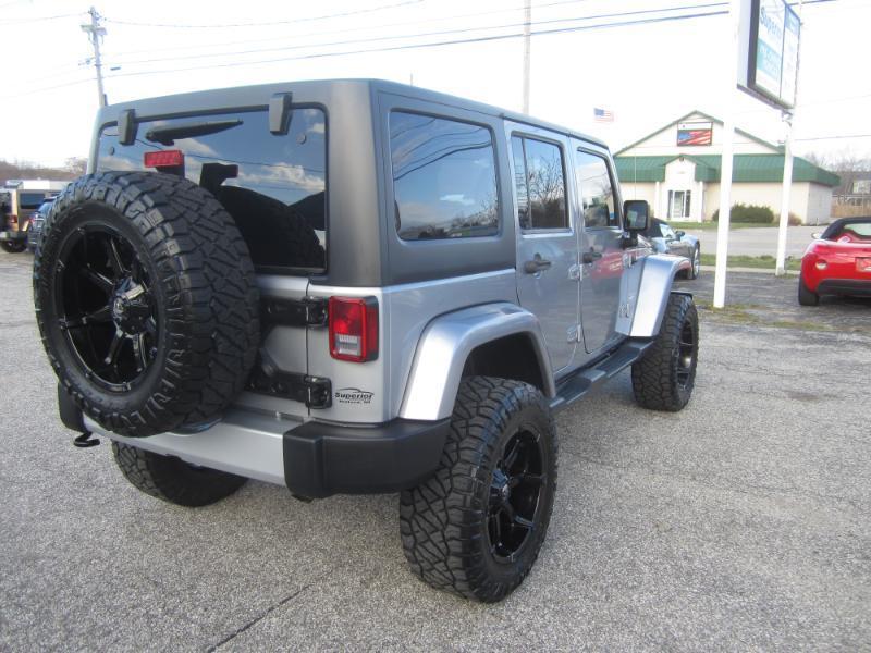 Jeep Wrangler 4WD 4dr Unlimited Sahara 2015