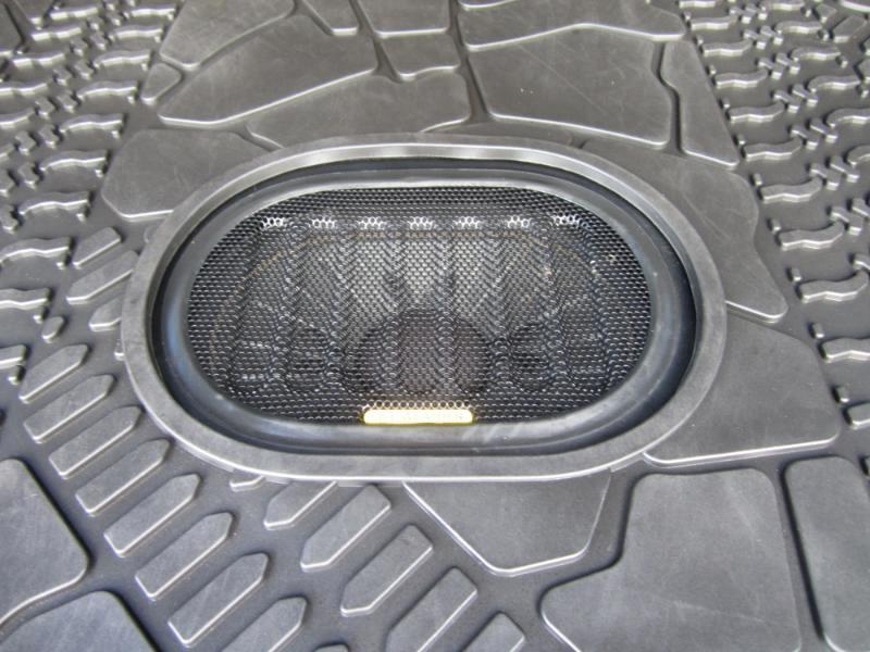 Jeep Wrangler 4WD 4dr Unlimited Sahara 2015