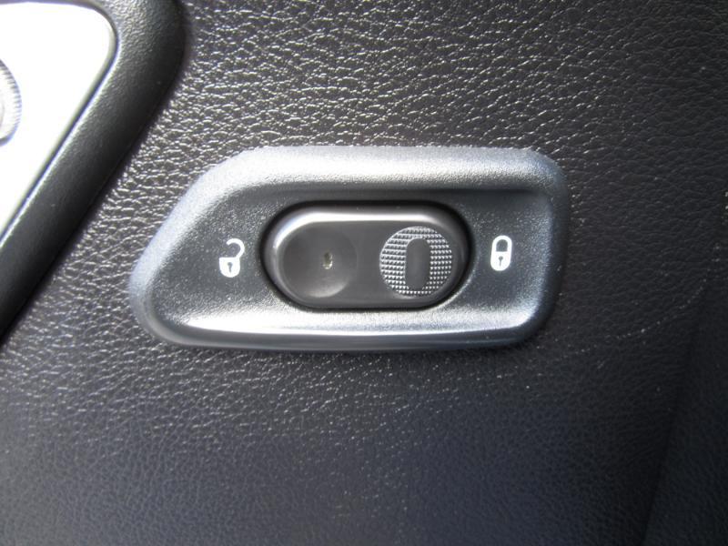 Jeep Wrangler 4WD 4dr Unlimited Sahara 2015