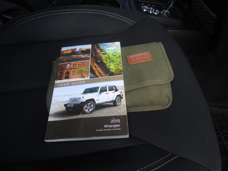 Jeep Wrangler 4WD 4dr Unlimited Sahara 2015