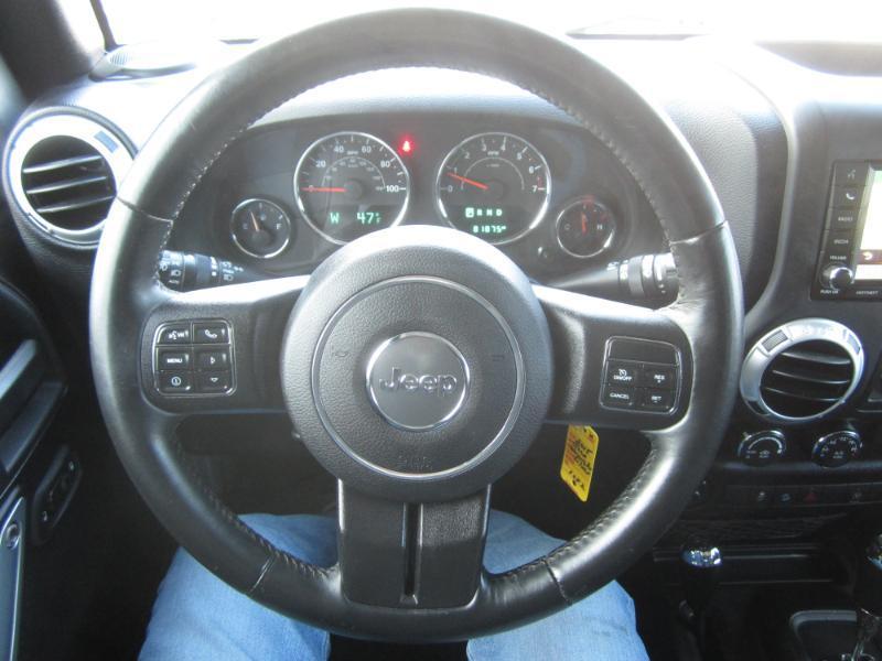 Jeep Wrangler 4WD 4dr Unlimited Sahara 2015