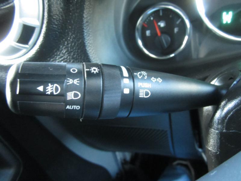 Jeep Wrangler 4WD 4dr Unlimited Sahara 2015