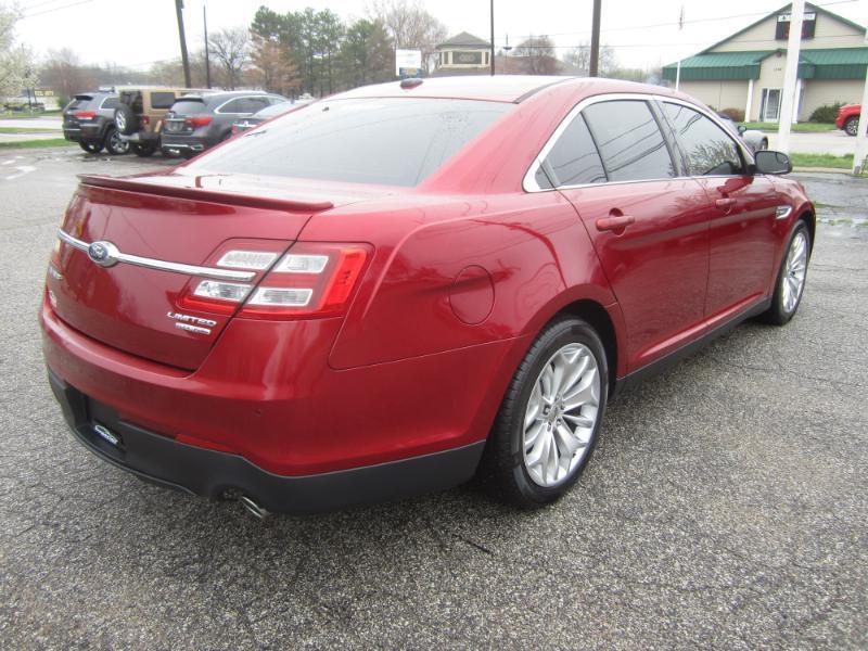 Ford Taurus Limited 2013