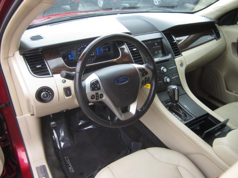 Ford Taurus Limited 2013