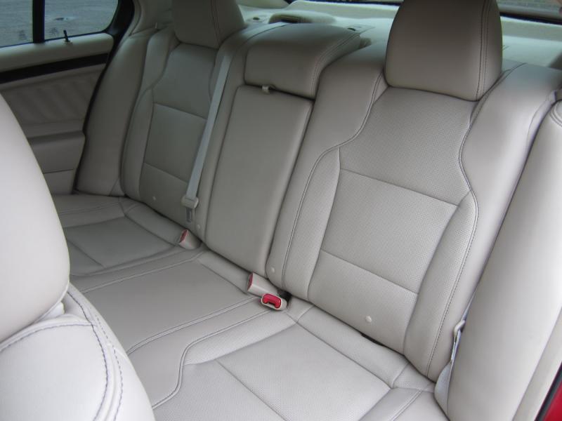 Ford Taurus Limited 2013