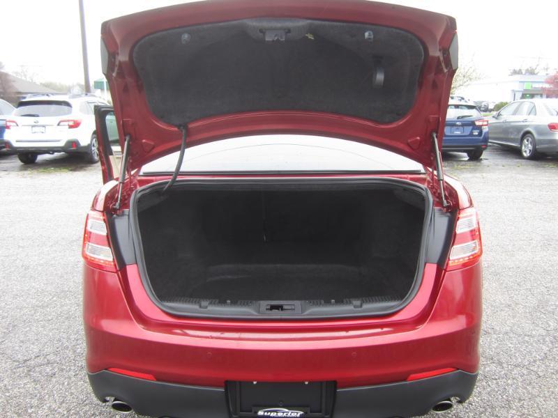 Ford Taurus Limited 2013