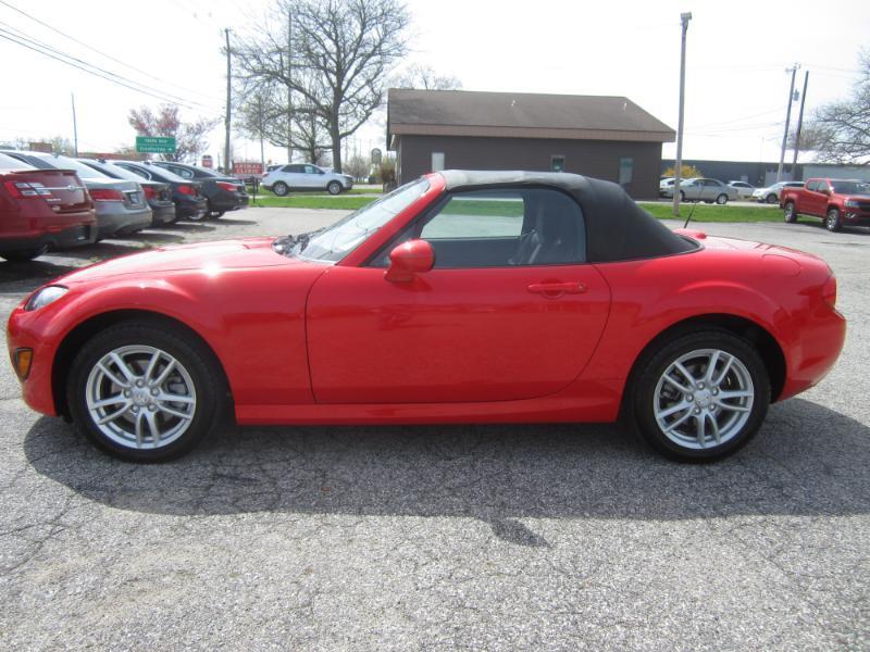 Mazda MX-5 Miata 2dr Conv Man Sport 2010