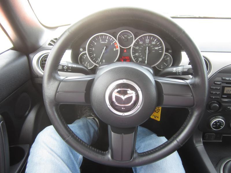 Mazda MX-5 Miata 2dr Conv Man Sport 2010