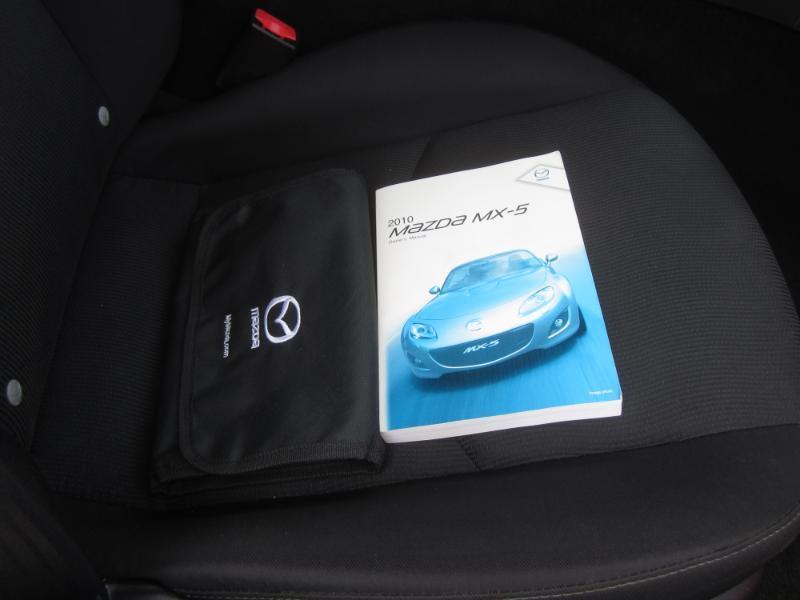 Mazda MX-5 Miata 2dr Conv Man Sport 2010