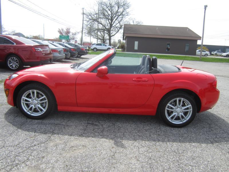 Mazda MX-5 Miata 2dr Conv Man Sport 2010