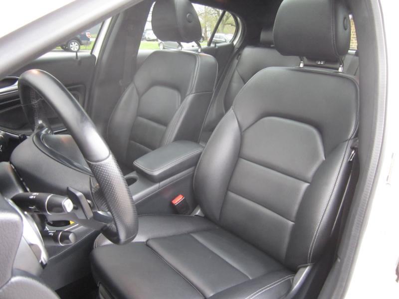 Mercedes-Benz GLA-Class 4MATIC 4dr GLA 250 2020