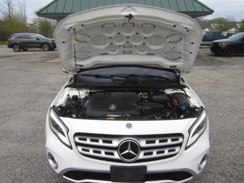 Mercedes-Benz GLA-Class 4MATIC 4dr GLA 250 2020