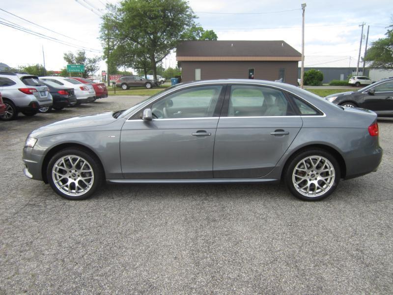 Audi A4  2012