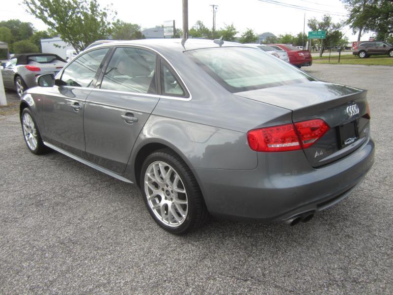 Audi A4  2012