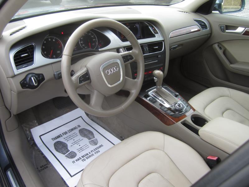 Audi A4  2012