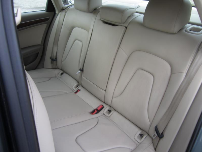 Audi A4  2012