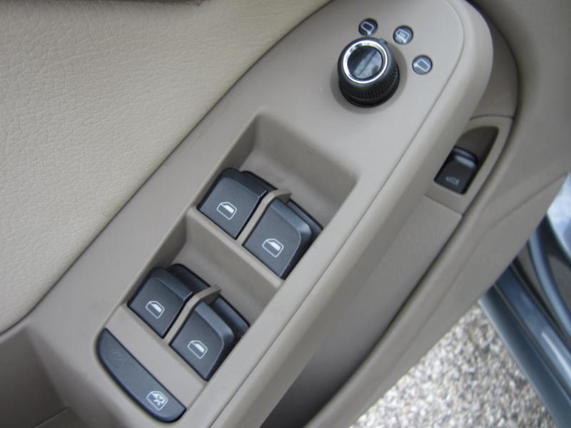 Audi A4  2012