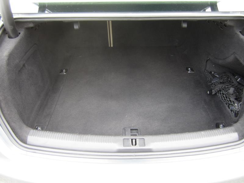 Audi A4  2012