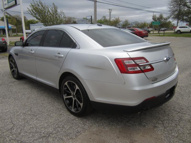 Ford Taurus SHO AWD 2015