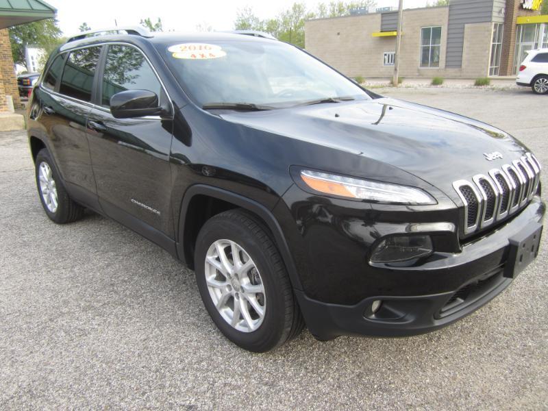 Jeep Cherokee 4WD 4dr Altitude 2016