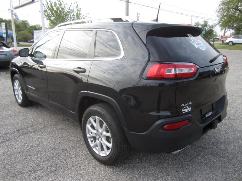 Jeep Cherokee 4WD 4dr Altitude 2016