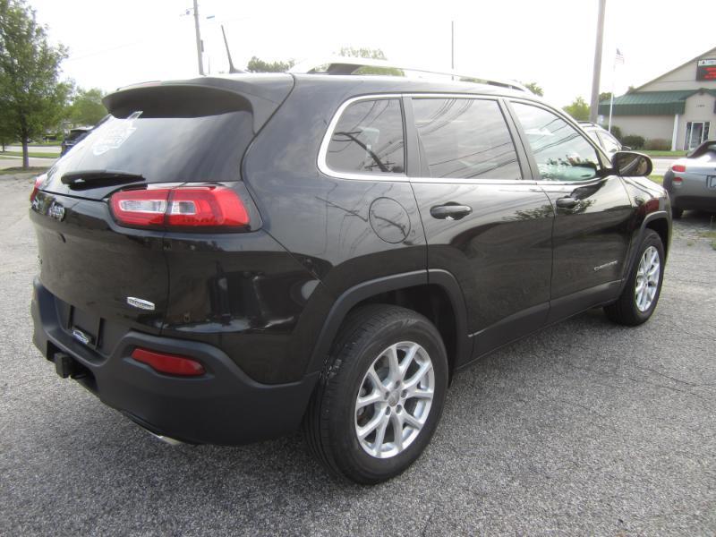 Jeep Cherokee 4WD 4dr Altitude 2016