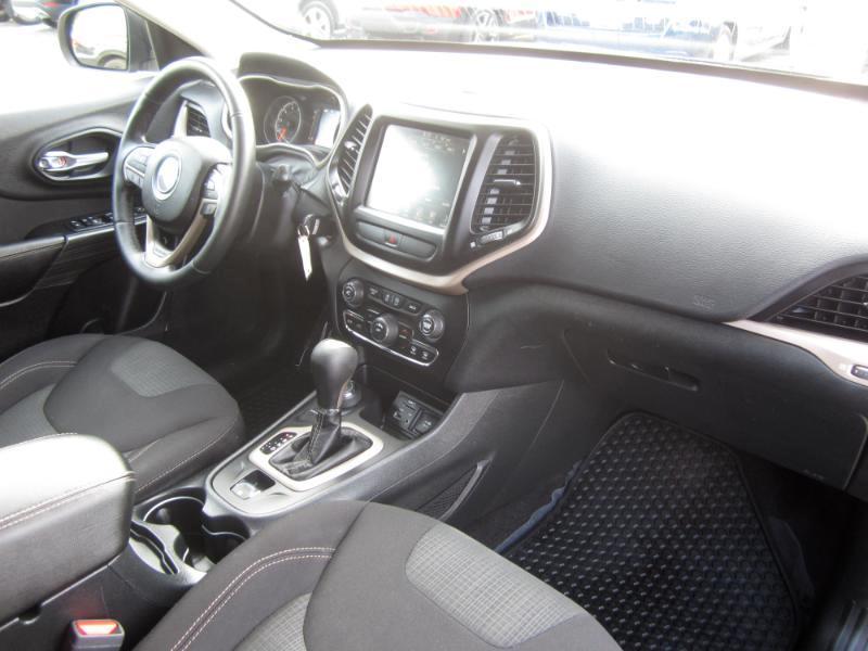 Jeep Cherokee 4WD 4dr Altitude 2016