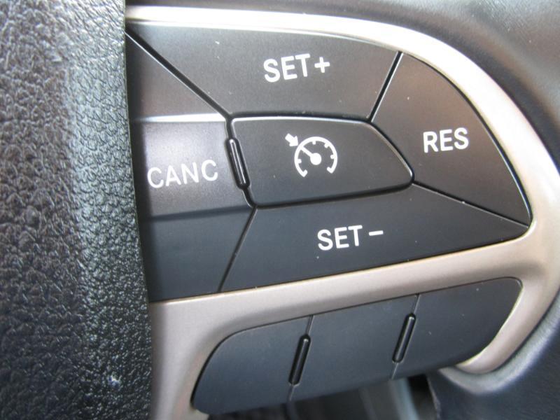 Jeep Cherokee 4WD 4dr Altitude 2016