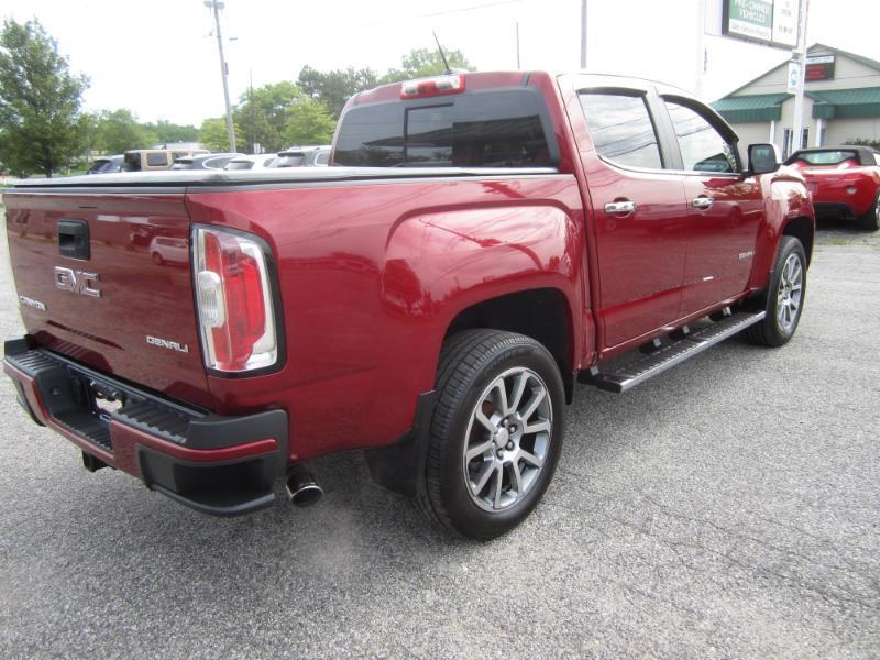 GMC Canyon 4WD Crew Cab Denali 2018