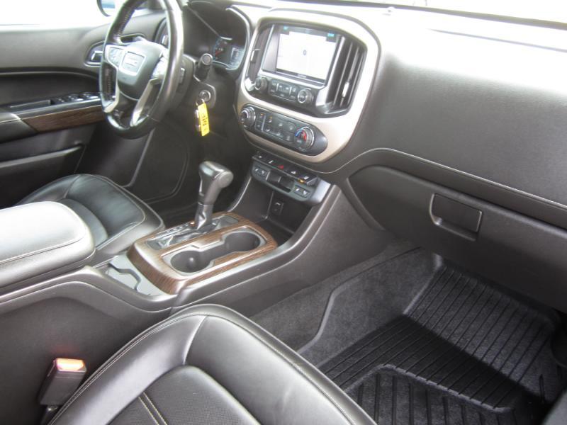 GMC Canyon 4WD Crew Cab Denali 2018