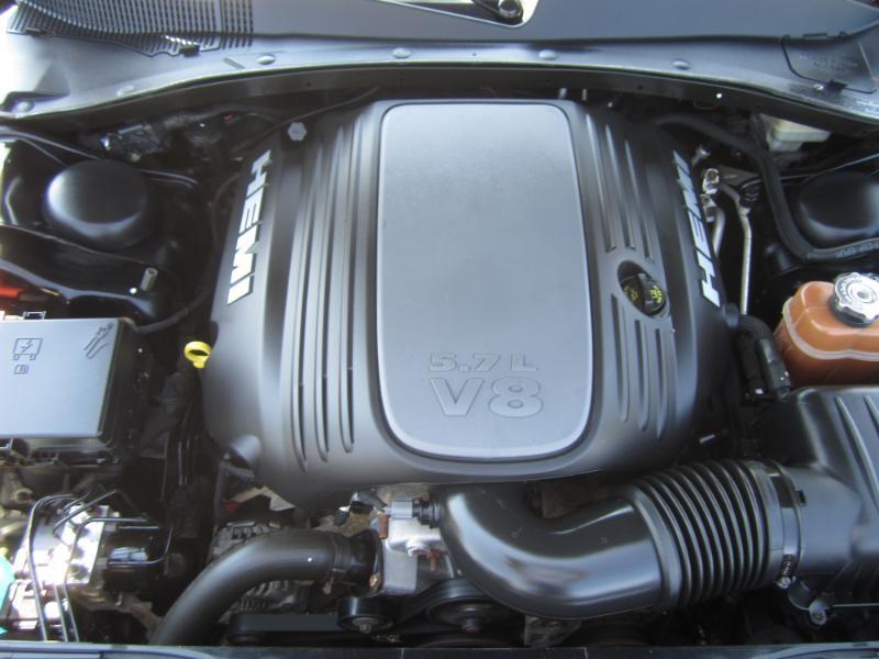 Chrysler 300 S 4D Sedan V8 2013