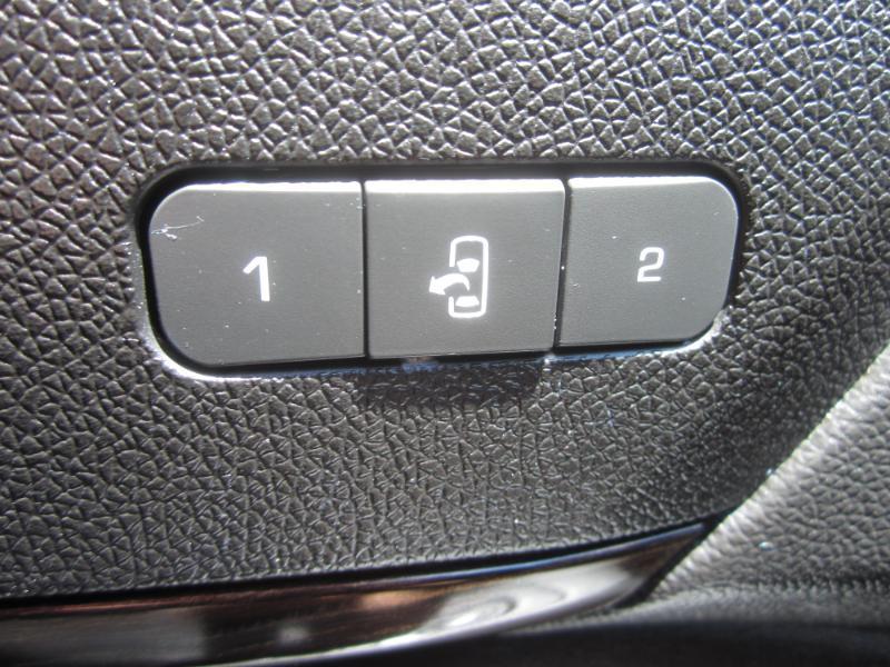 GMC Acadia Denali 2016